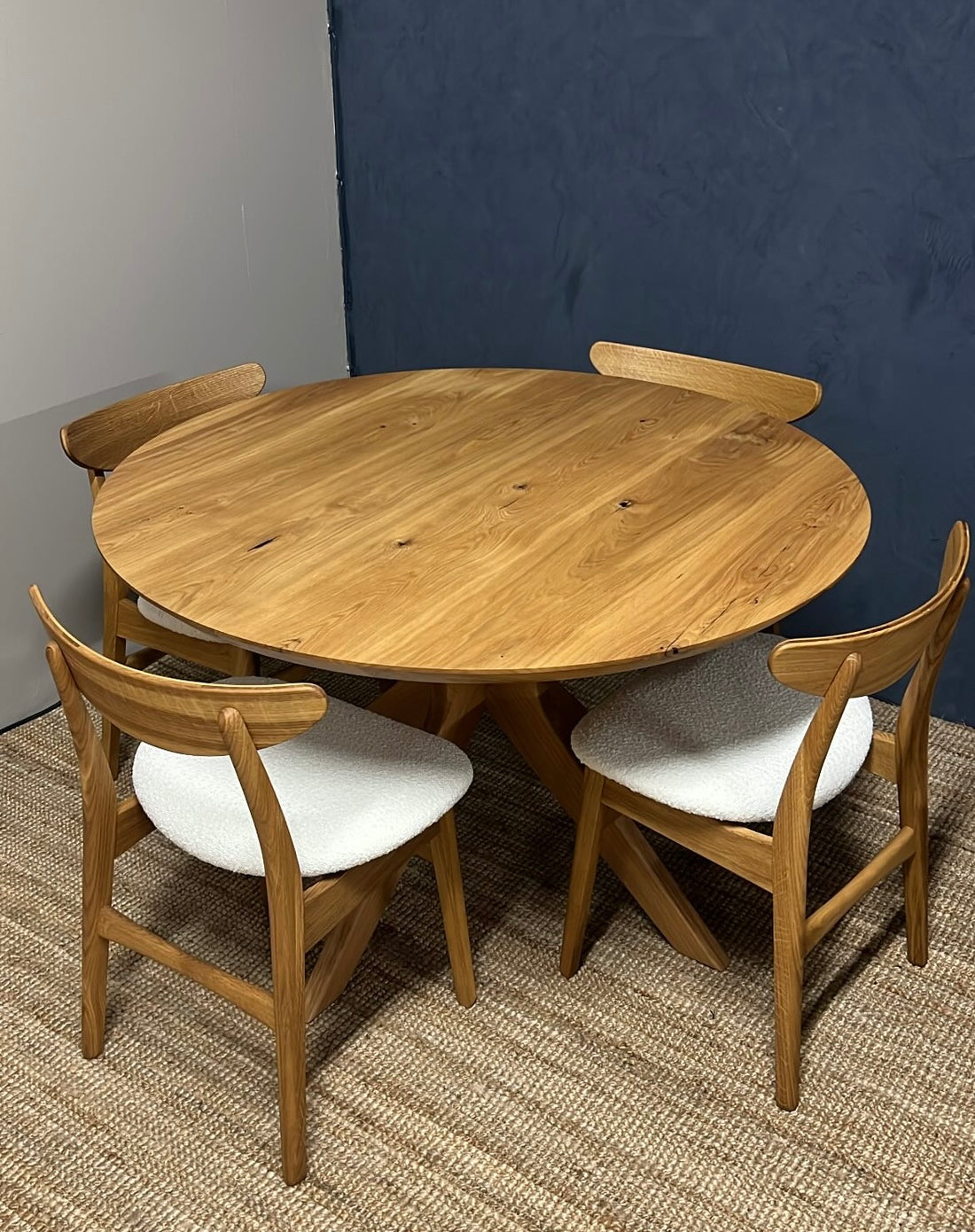 Round Dining Table Extendable in Solid Oak | S10Home