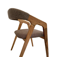 Julia chair