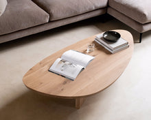 oak coffee table