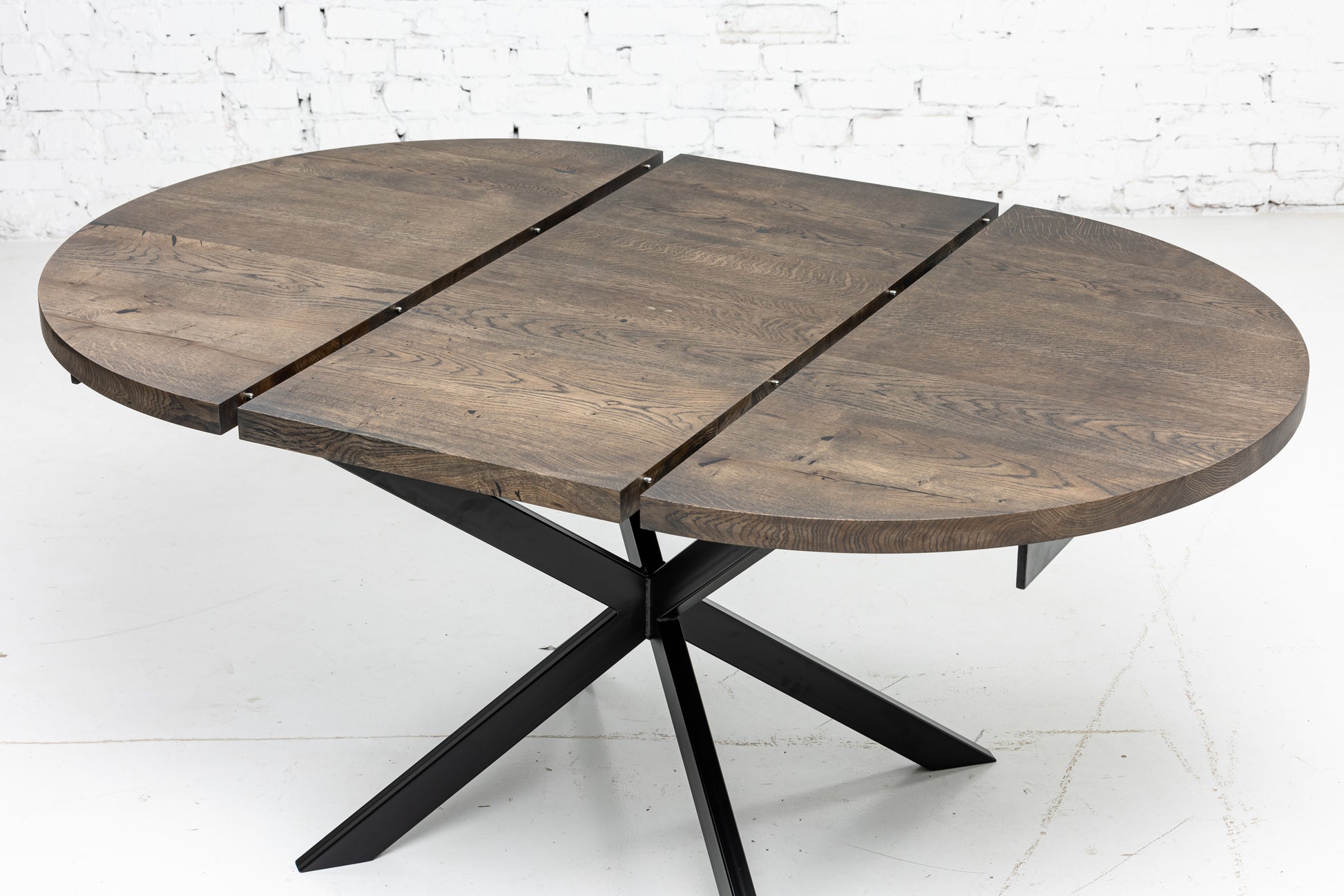 Round Dark Oak Dining Table Extendable by S10Home